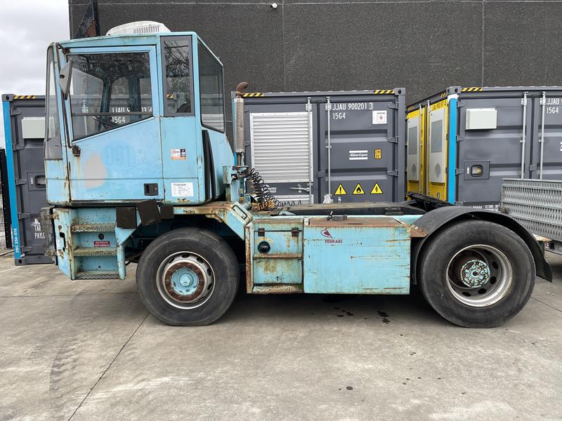 FERRARI TT 2516 VA 4x2