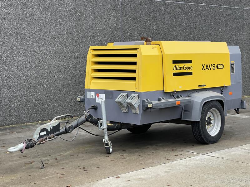ATLAS COPCO XAVS 186 ST IV JD - N