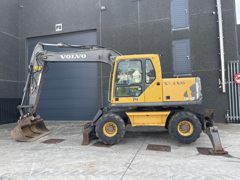 VOLVO EW 140 B
