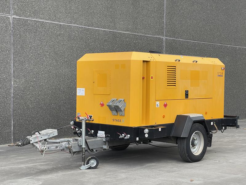 DOOSAN 12 / 205