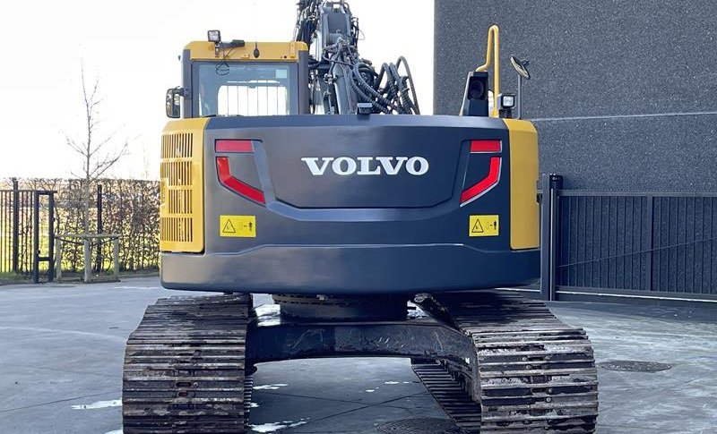 VOLVO ECR 235 DL
