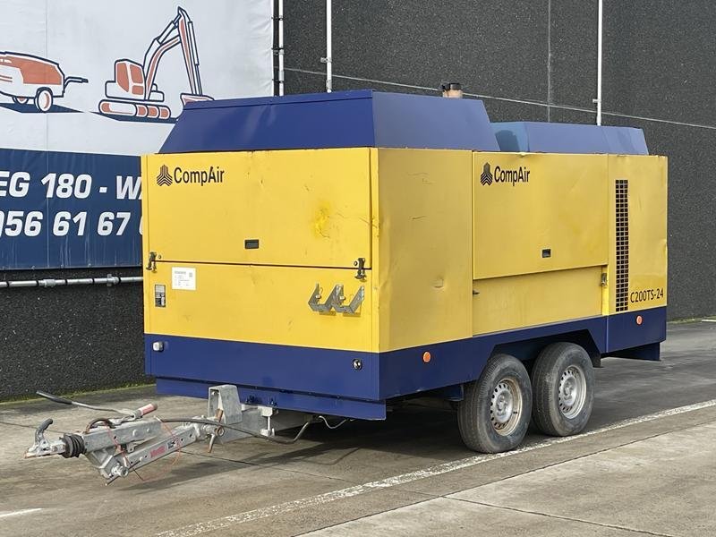 COMPAIR C 200 TS - 24