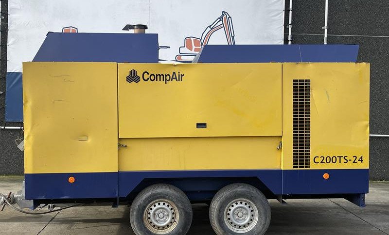 COMPAIR C 200 TS - 24