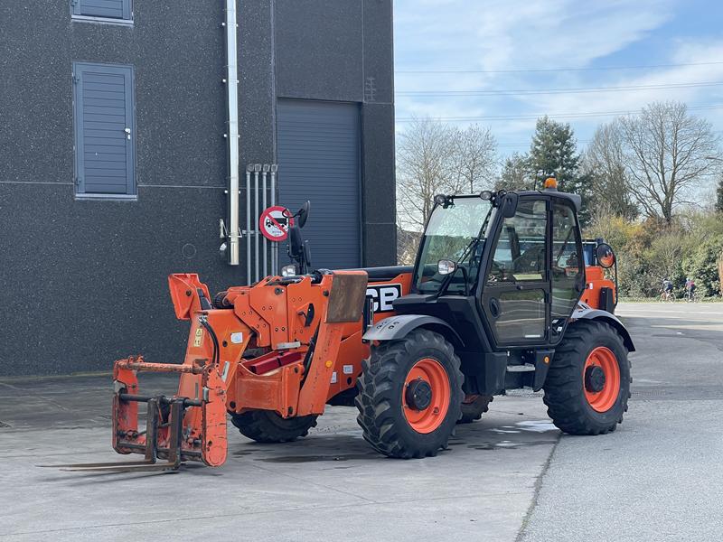 JCB 540 - 180