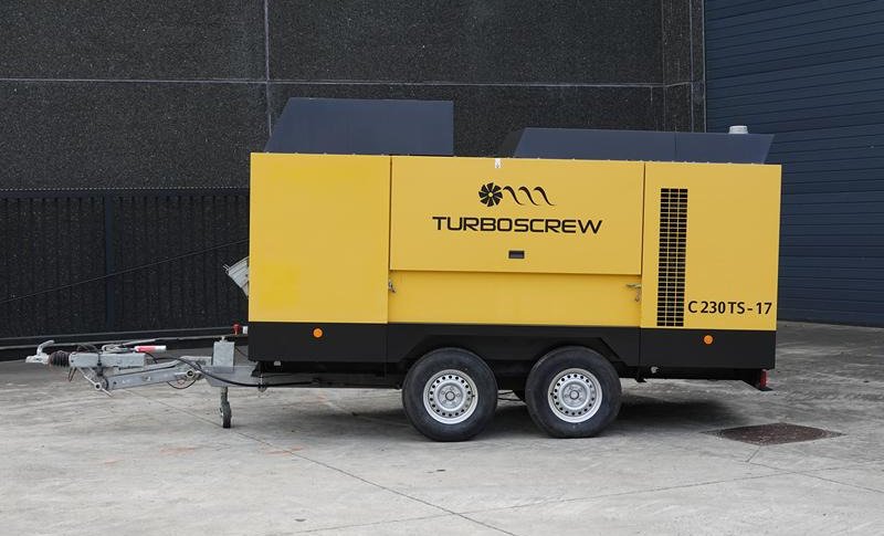 COMPAIR C 230 TS - 17