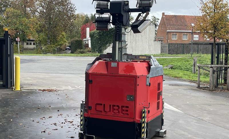 TOWER LIGHT HYDRO POWER CUBE LED