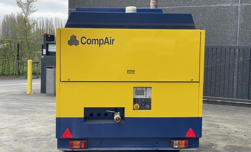 COMPAIR C 200 TS - 24