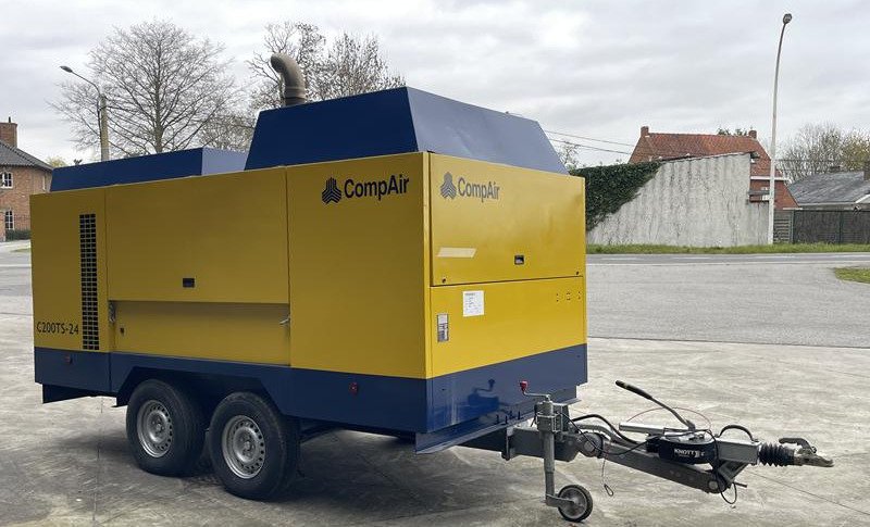 COMPAIR C 200 TS - 24
