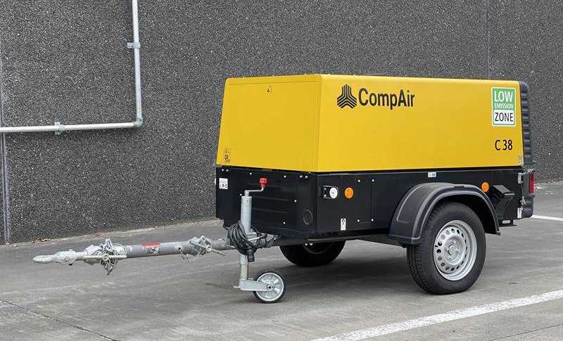 COMPAIR C 38