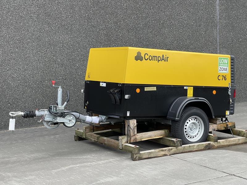 COMPAIR C 76