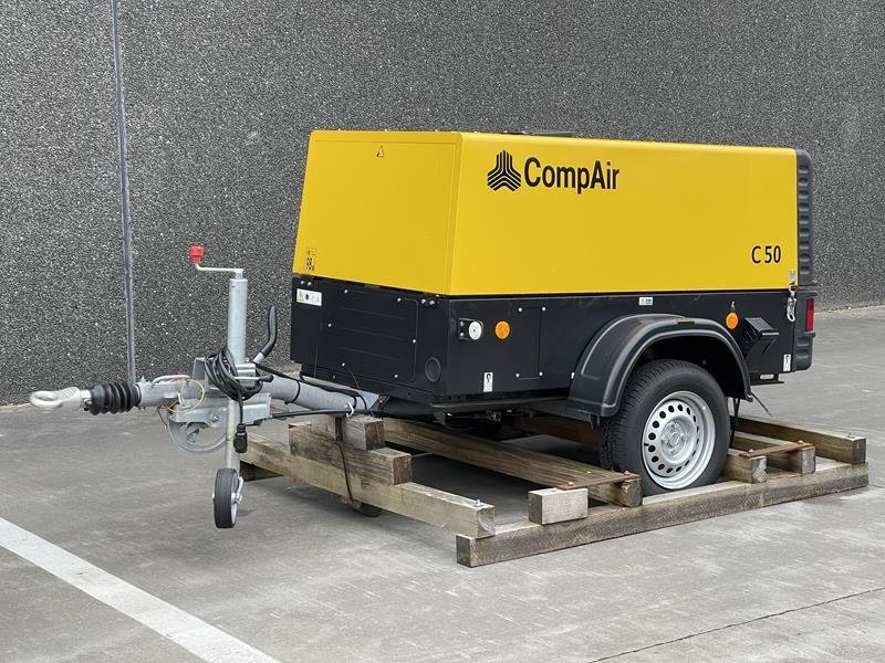 COMPAIR C 50