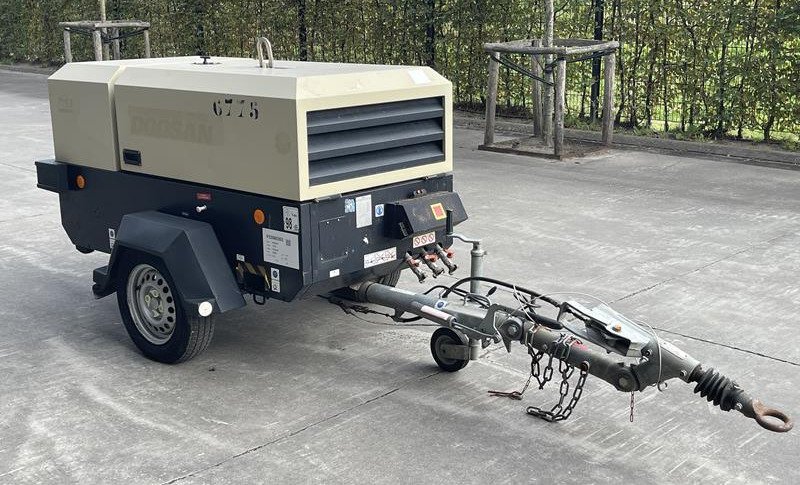 DOOSAN 7 / 53