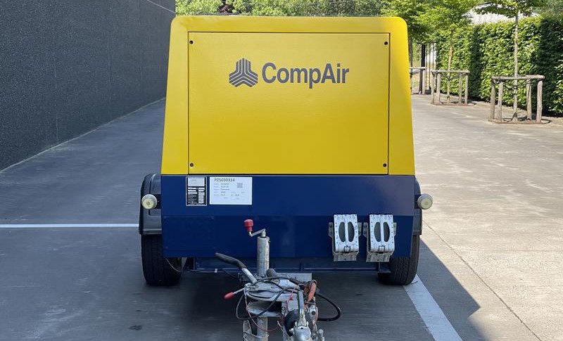 COMPAIR C 115 - 12