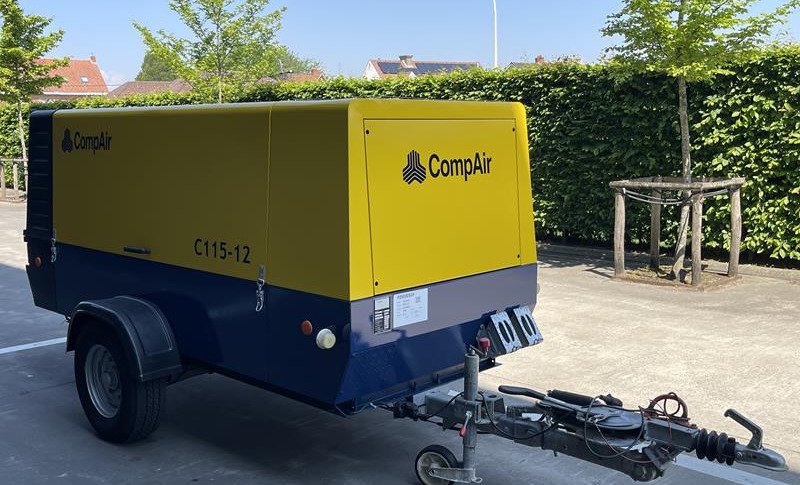 COMPAIR C 115 - 12
