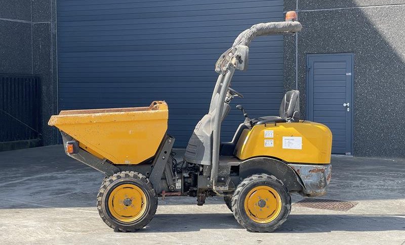 AUSA D 100 AHA