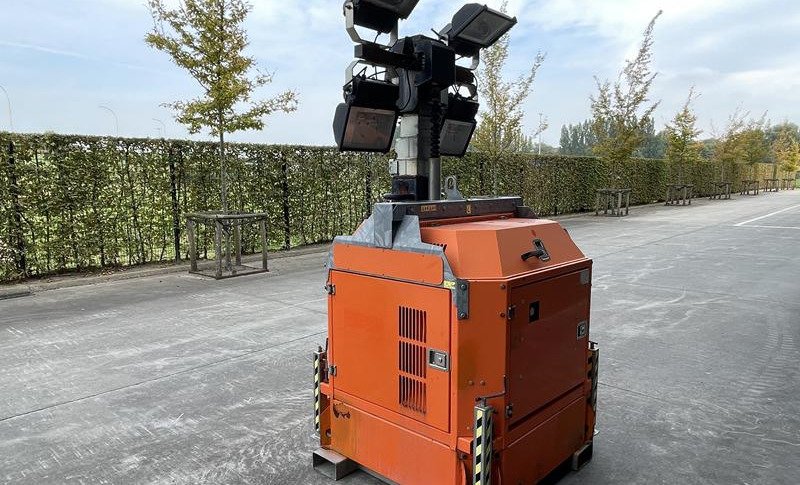 TOWER LIGHT HYDRO POWER CUBE