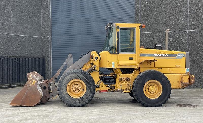 VOLVO L 70 C