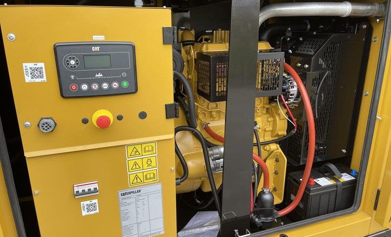 CATERPILLAR DE 33 E 0