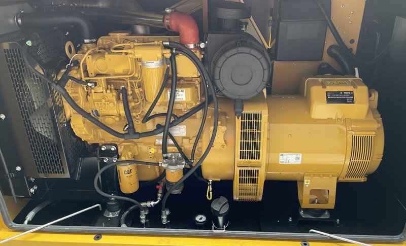 CATERPILLAR DE 110 E 2