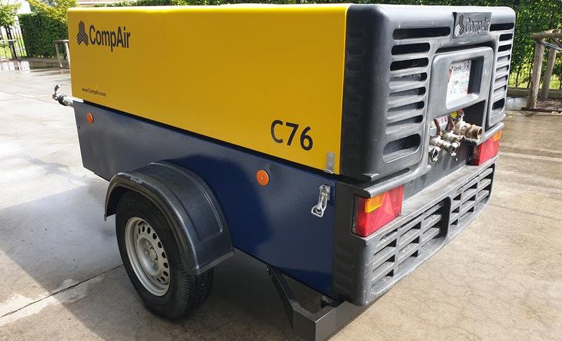 COMPAIR C 76 - N