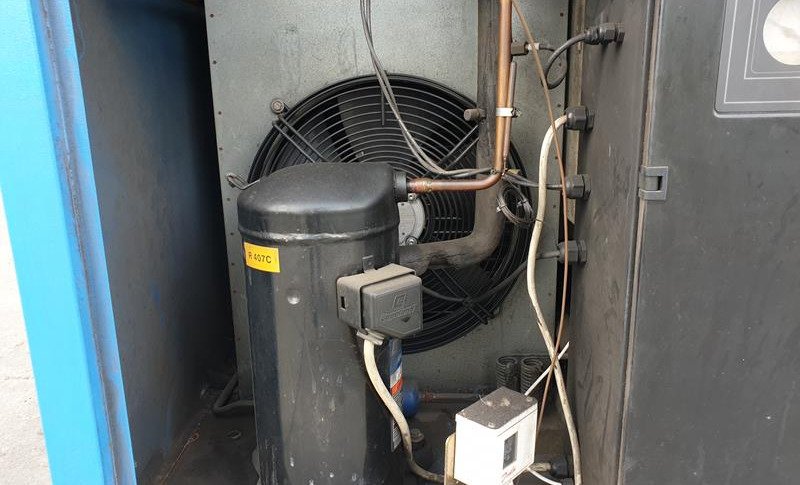 COMPAIR DF180 AE 220E