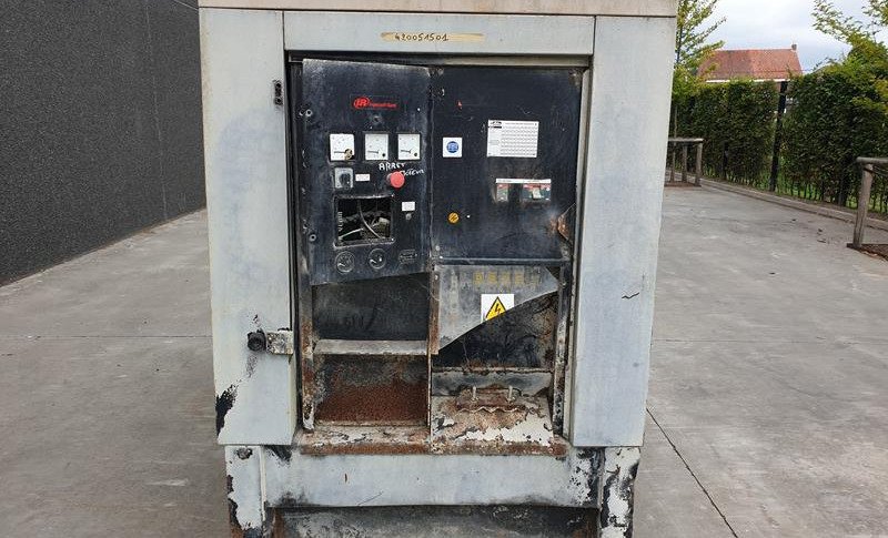 DOOSAN G100