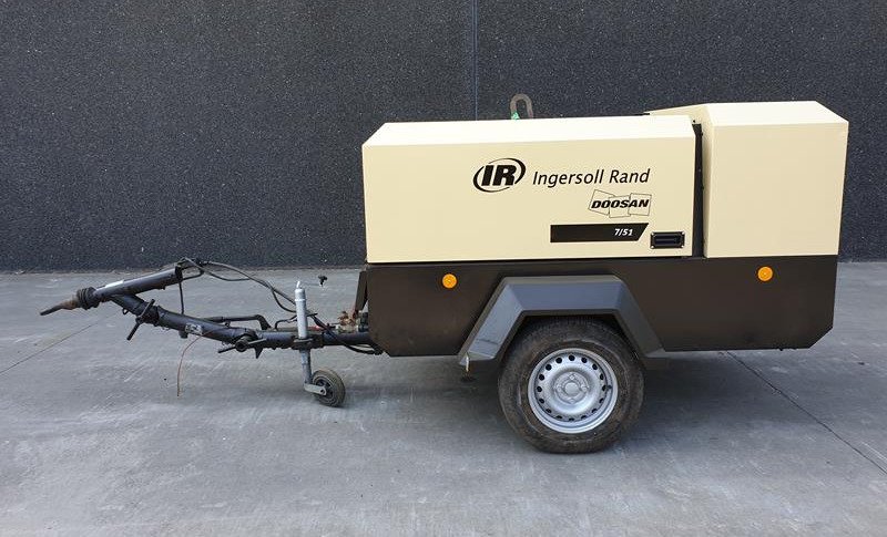 DOOSAN 7 / 51