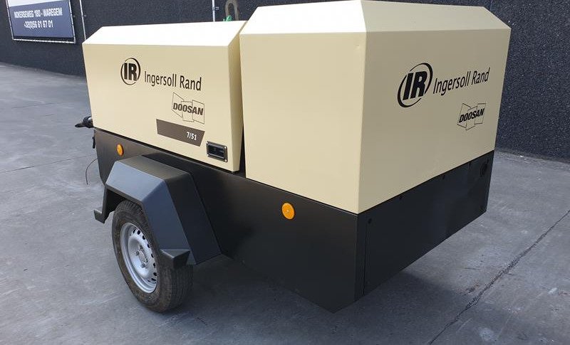 DOOSAN 7 / 51