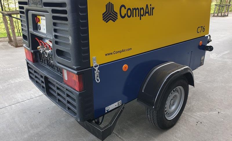 COMPAIR C 76 - N