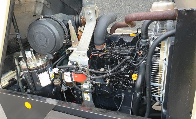 DOOSAN 7 / 51
