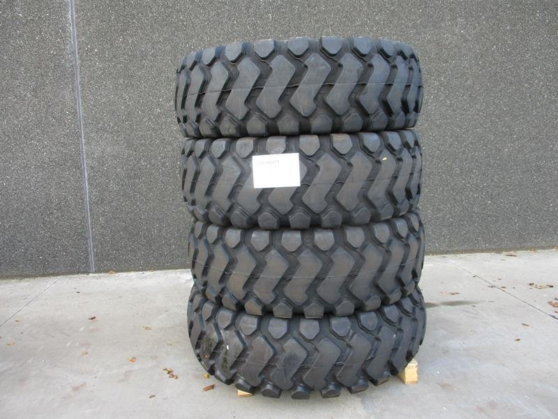 TRANSKING 20.5 X 25  X 4