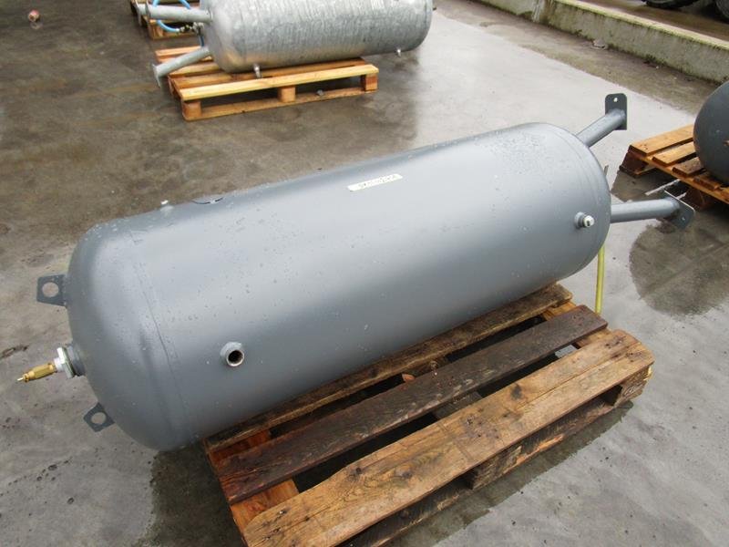 250 L