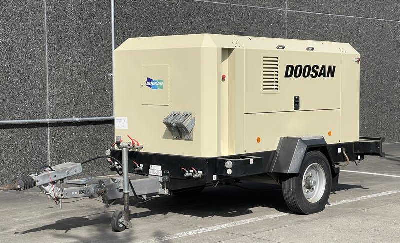 DOOSAN 12 / 205