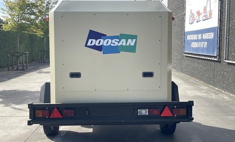 DOOSAN 12 / 205