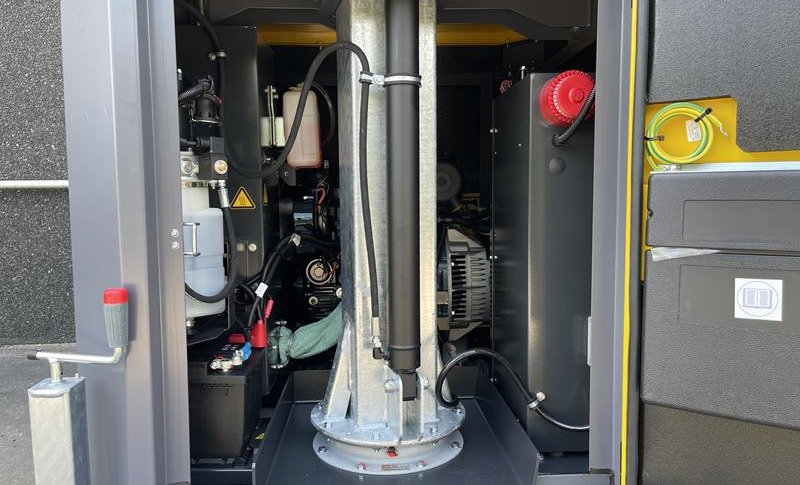 ATLAS COPCO B7+  MODEL136
