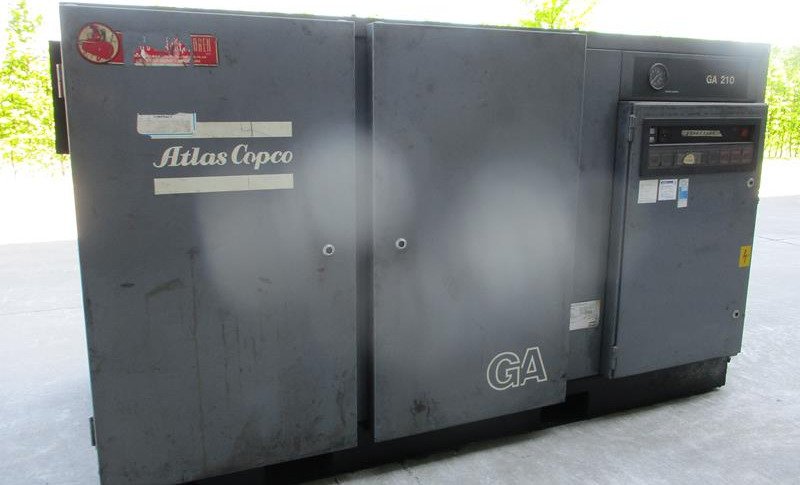 ATLAS COPCO GA 210