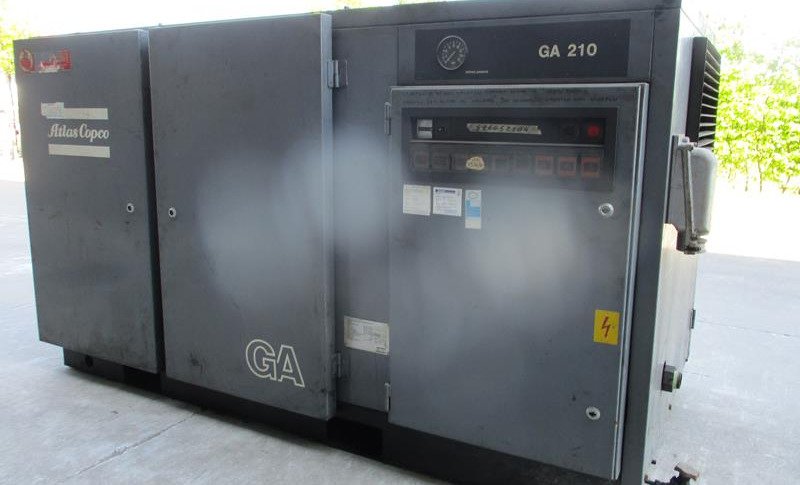 ATLAS COPCO GA 210