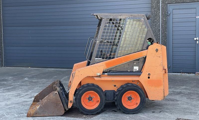 BOBCAT S 70