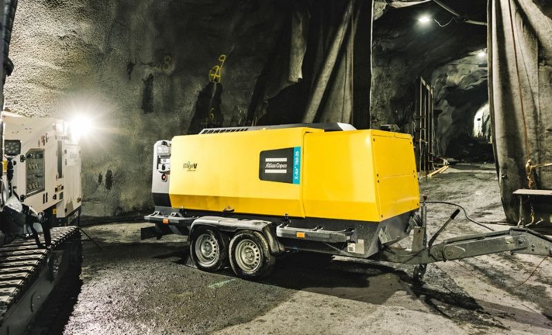 Atlas Copco X-Air 1100-25 vs. X-Air 750-25: mobile Dieselkompressoren für schwere Bohr- und Tiefbauanwendungen