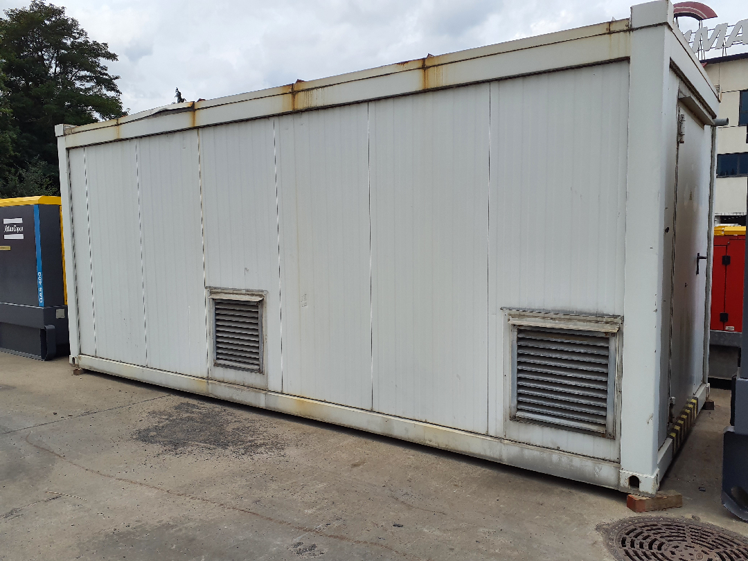 Container Container